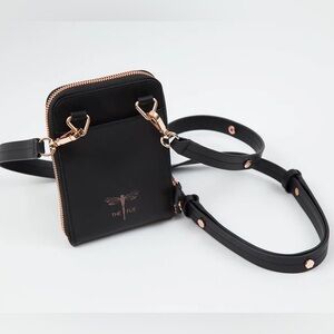 The Flie Phone Crossbody - black